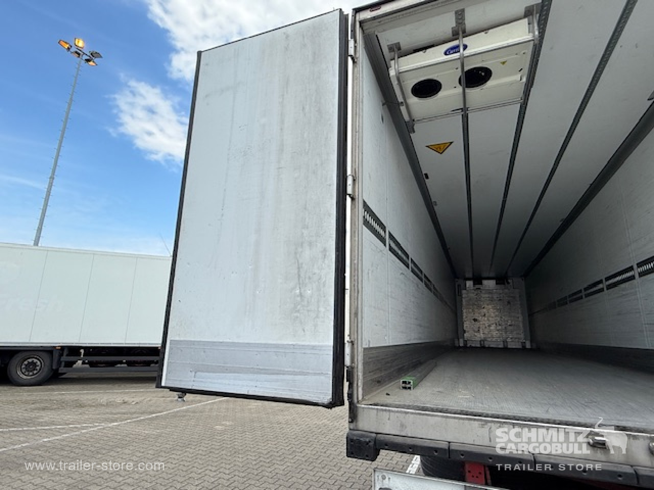 SCHMITZ Oplegger Vries Multitemp - Isothermal semi-trailer: picture 3 SCHMITZ Oplegger Vries Multitemp - Isothermal semi-trailer: picture 3