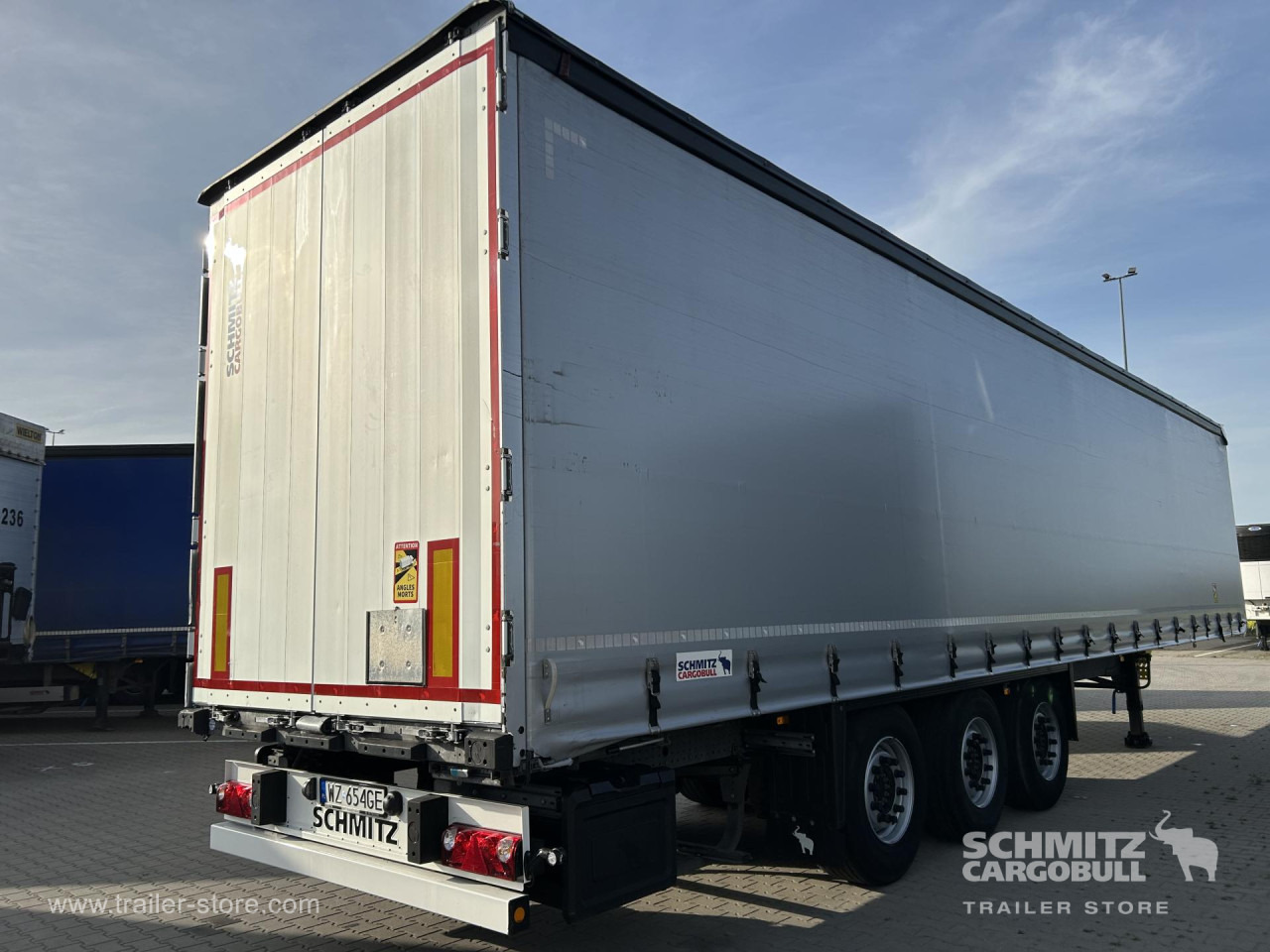 SCHMITZ Curtainsider Standard - Curtainsider semi-trailer: picture 2 SCHMITZ Curtainsider Standard - Curtainsider semi-trailer: picture 2
