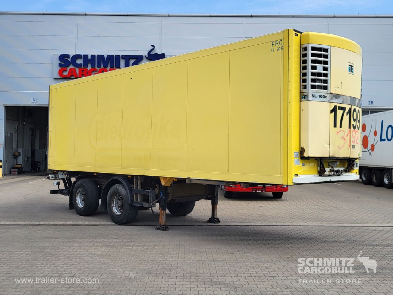 SCHMITZ Insulated/refrigerated box Taillift - Refrigerator semi-trailer: picture 5 SCHMITZ Insulated/refrigerated box Taillift - Refrigerator semi-trailer: picture 5