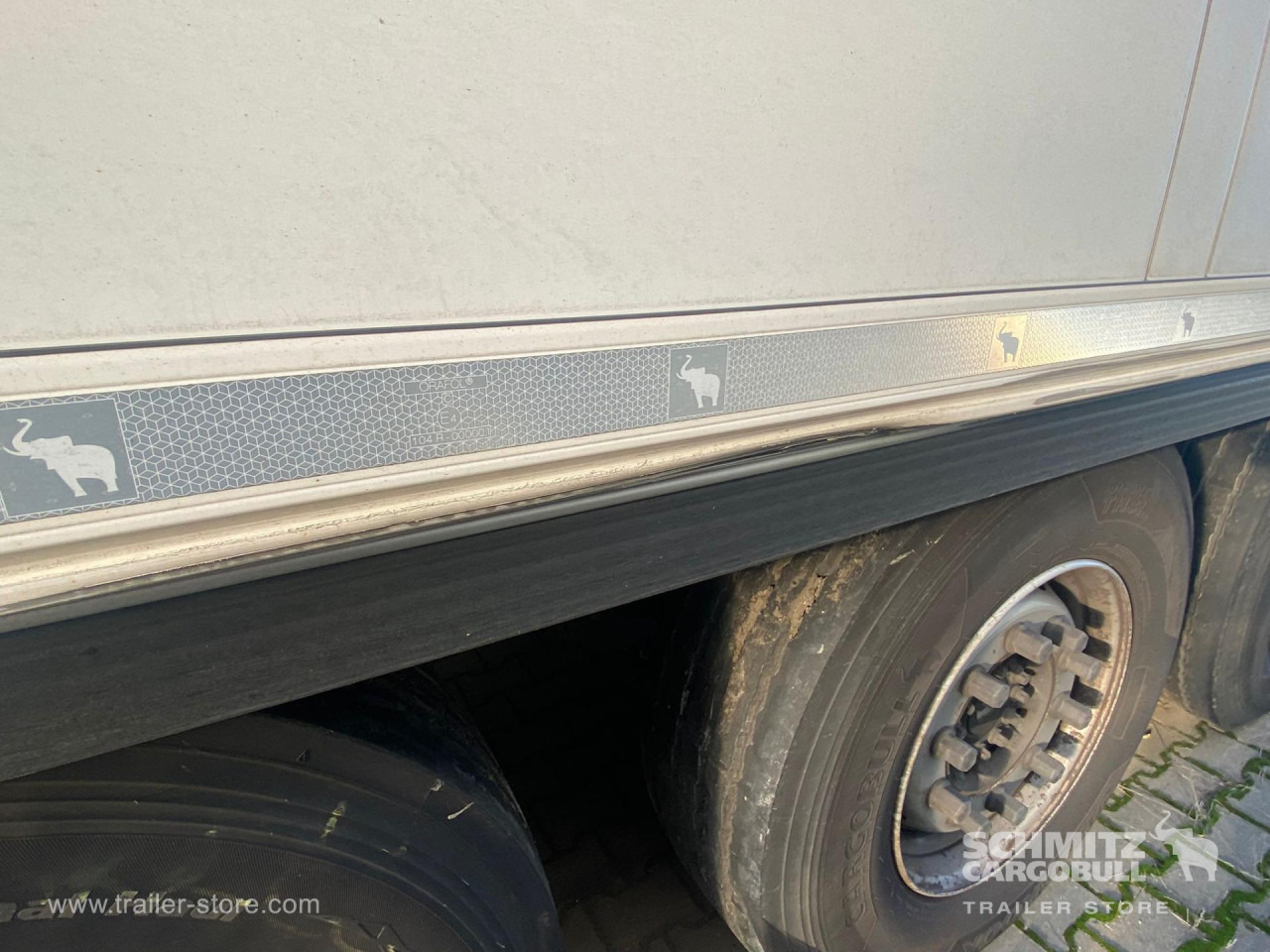 Isothermal semi-trailer SCHMITZ Reefer Standard Double deck: picture 10 Isothermal semi-trailer SCHMITZ Reefer Standard Double deck: picture 10