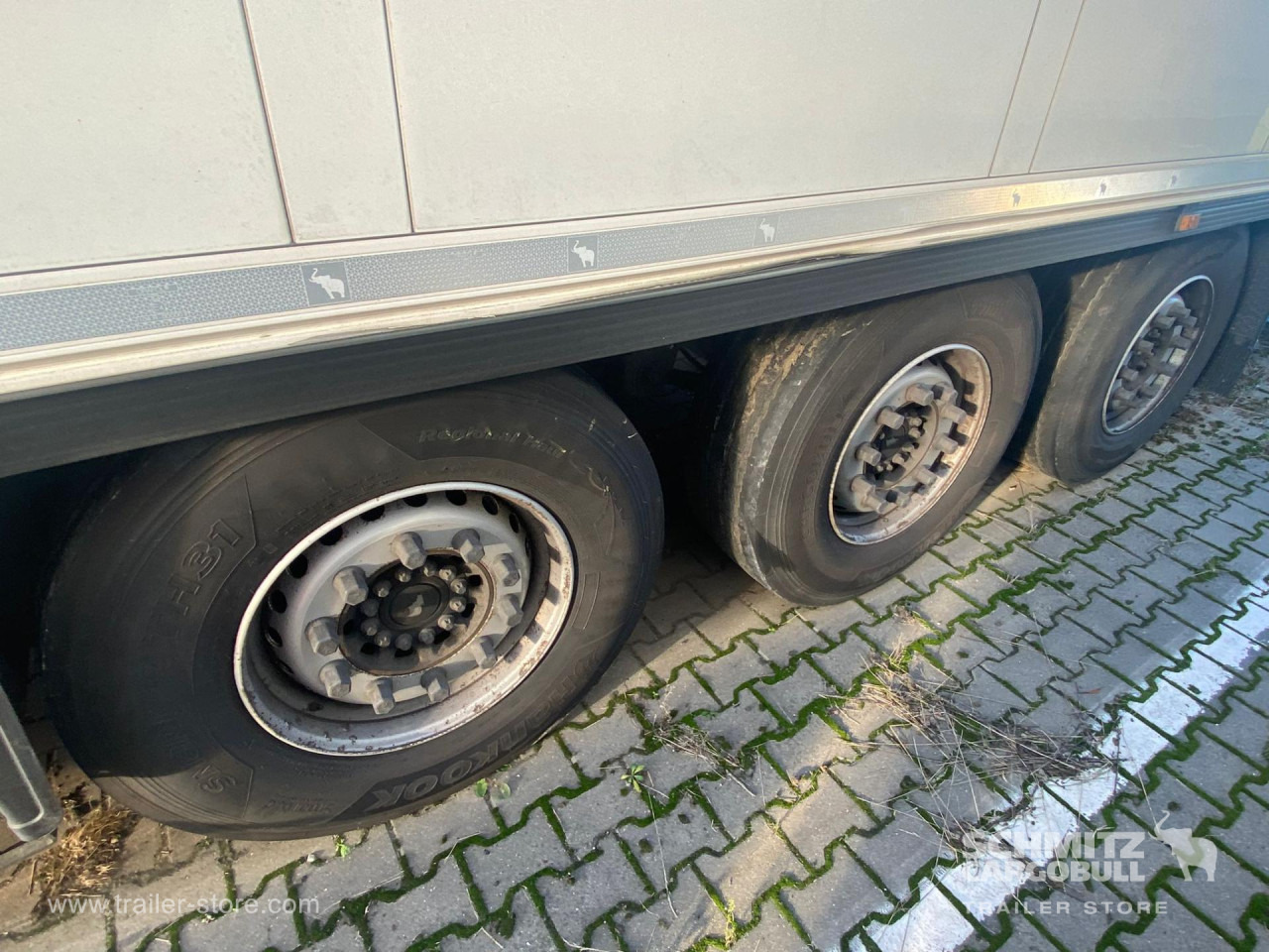 Isothermal semi-trailer SCHMITZ Reefer Standard Double deck: picture 6 Isothermal semi-trailer SCHMITZ Reefer Standard Double deck: picture 6