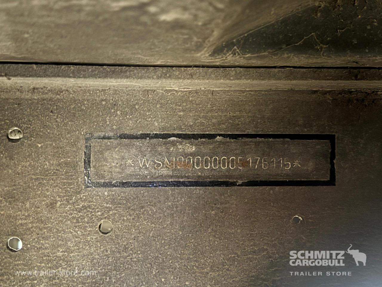 SCHMITZ Reefer Multitemp - Isothermal semi-trailer: picture 3 SCHMITZ Reefer Multitemp - Isothermal semi-trailer: picture 3