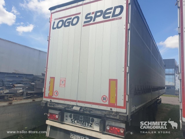 SCHMITZ Curtainsider Standard - Curtainsider semi-trailer: picture 3 SCHMITZ Curtainsider Standard - Curtainsider semi-trailer: picture 3