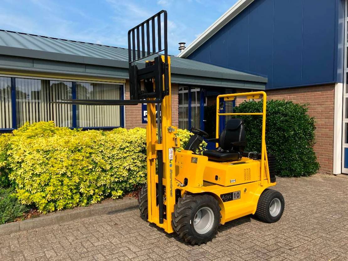Eurotrac AGRI 10 - Forklift: picture 4 Eurotrac AGRI 10 - Forklift: picture 4