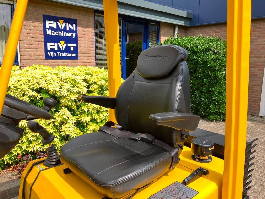 Eurotrac AGRI 12 - Forklift: picture 5 Eurotrac AGRI 12 - Forklift: picture 5