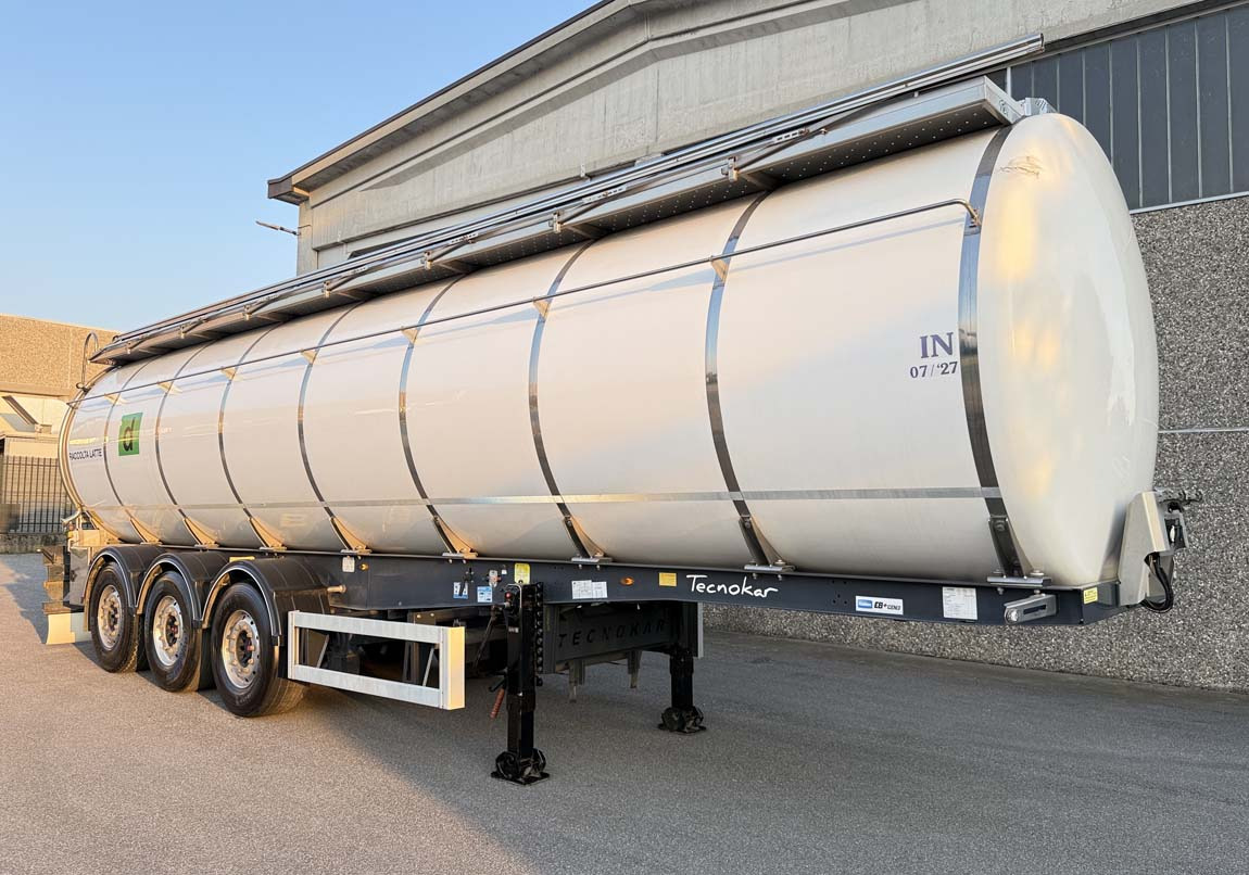 BATA GRAPAR/TECNOKAR 12.500-9.000-13.500LT - Tank semi-trailer: picture 5 BATA GRAPAR/TECNOKAR 12.500-9.000-13.500LT - Tank semi-trailer: picture 5