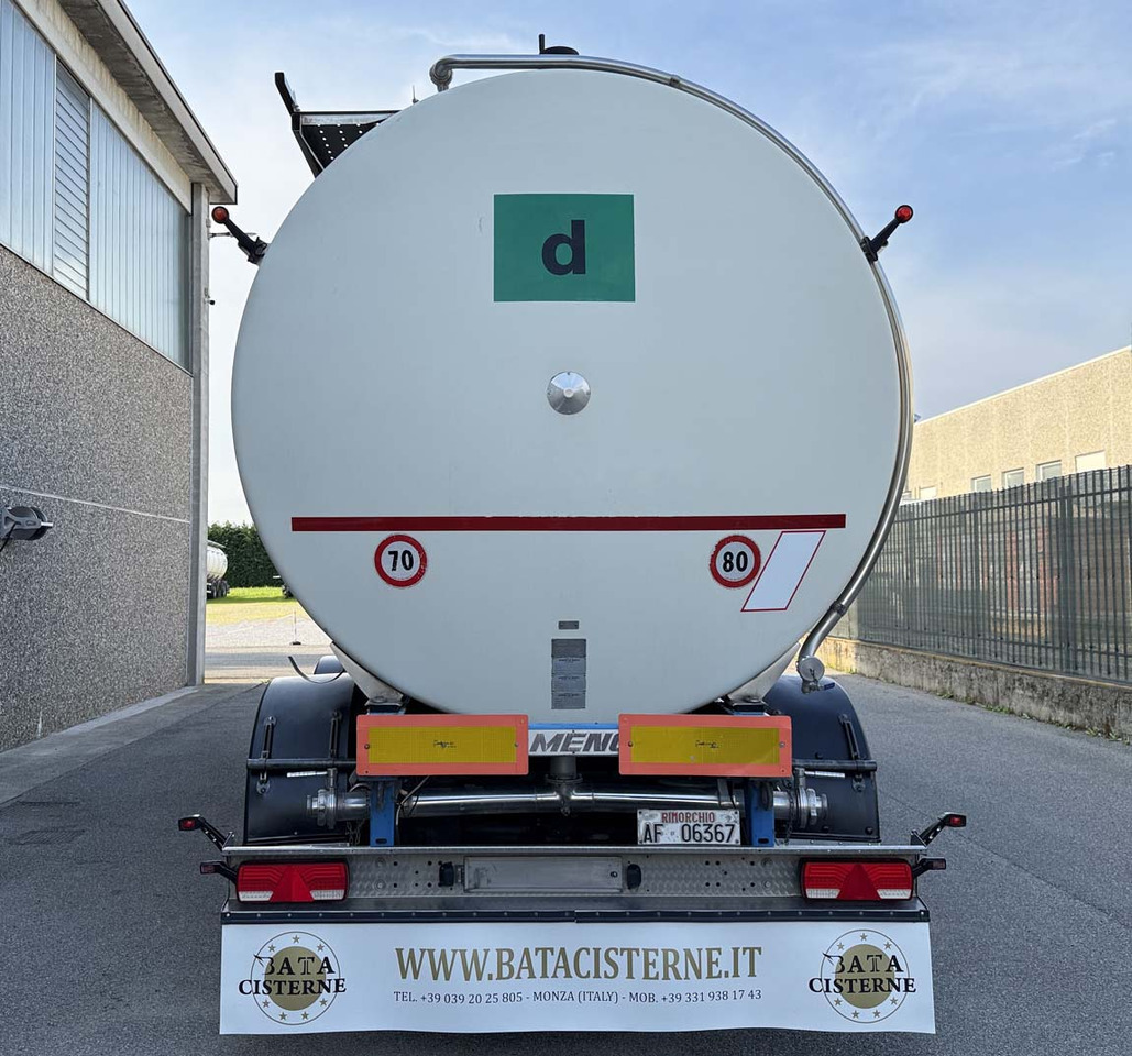 Bata SANTI/MENCI 13.000-8.000-13.000LT - Tank semi-trailer: picture 3 Bata SANTI/MENCI 13.000-8.000-13.000LT - Tank semi-trailer: picture 3