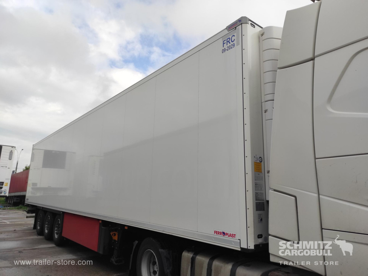 SCHMITZ Напівпричіп Стандартний - Isothermal semi-trailer: picture 5 SCHMITZ Напівпричіп Стандартний - Isothermal semi-trailer: picture 5