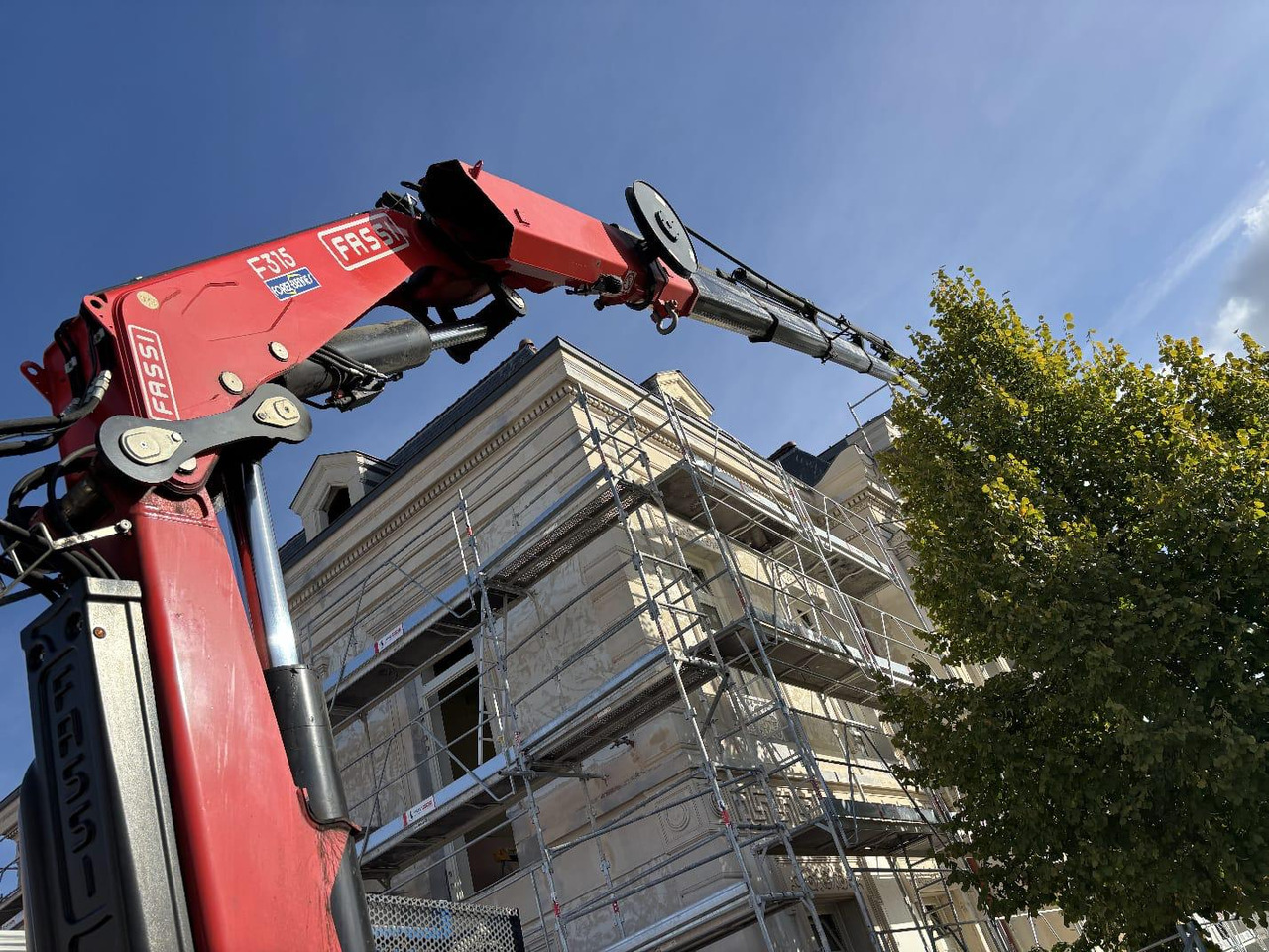 Crane truck DAF CF 480 8x4 E6 / Fassi F315A.2.26 crane / flatbedCF 480 8x4 E6 / Fassi F315A.2.26 crane / flatbed: picture 11