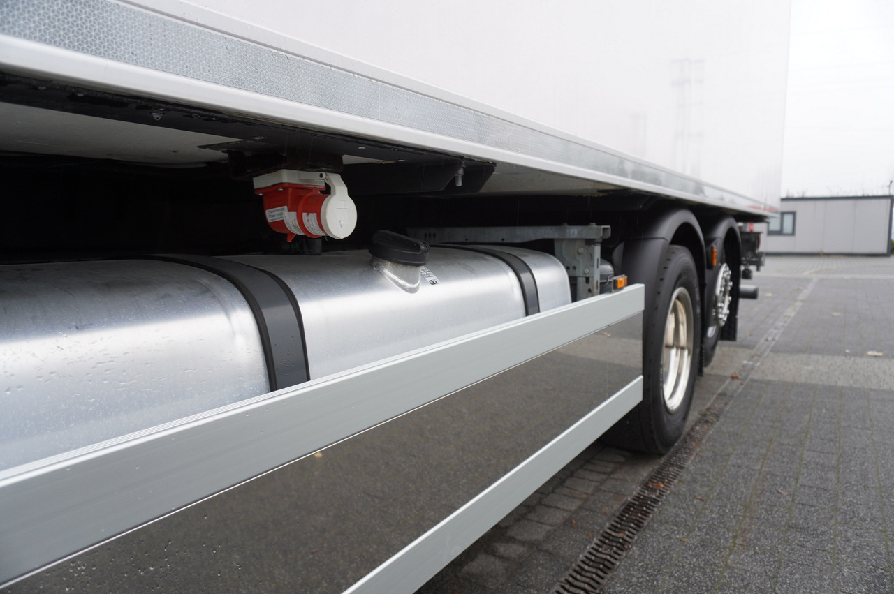 Refrigerator truck DAF XF 480 E6 6x2 / NEW Lamberet Refrigerator 18 pallets / 260000 km: picture 10