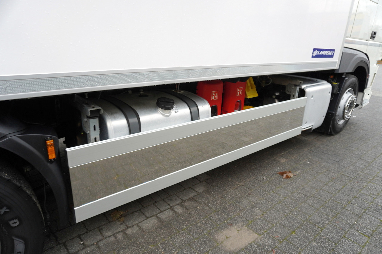 Refrigerator truck DAF XF 480 E6 6x2 / NEW Lamberet Refrigerator 18 pallets / 260000 km: picture 18