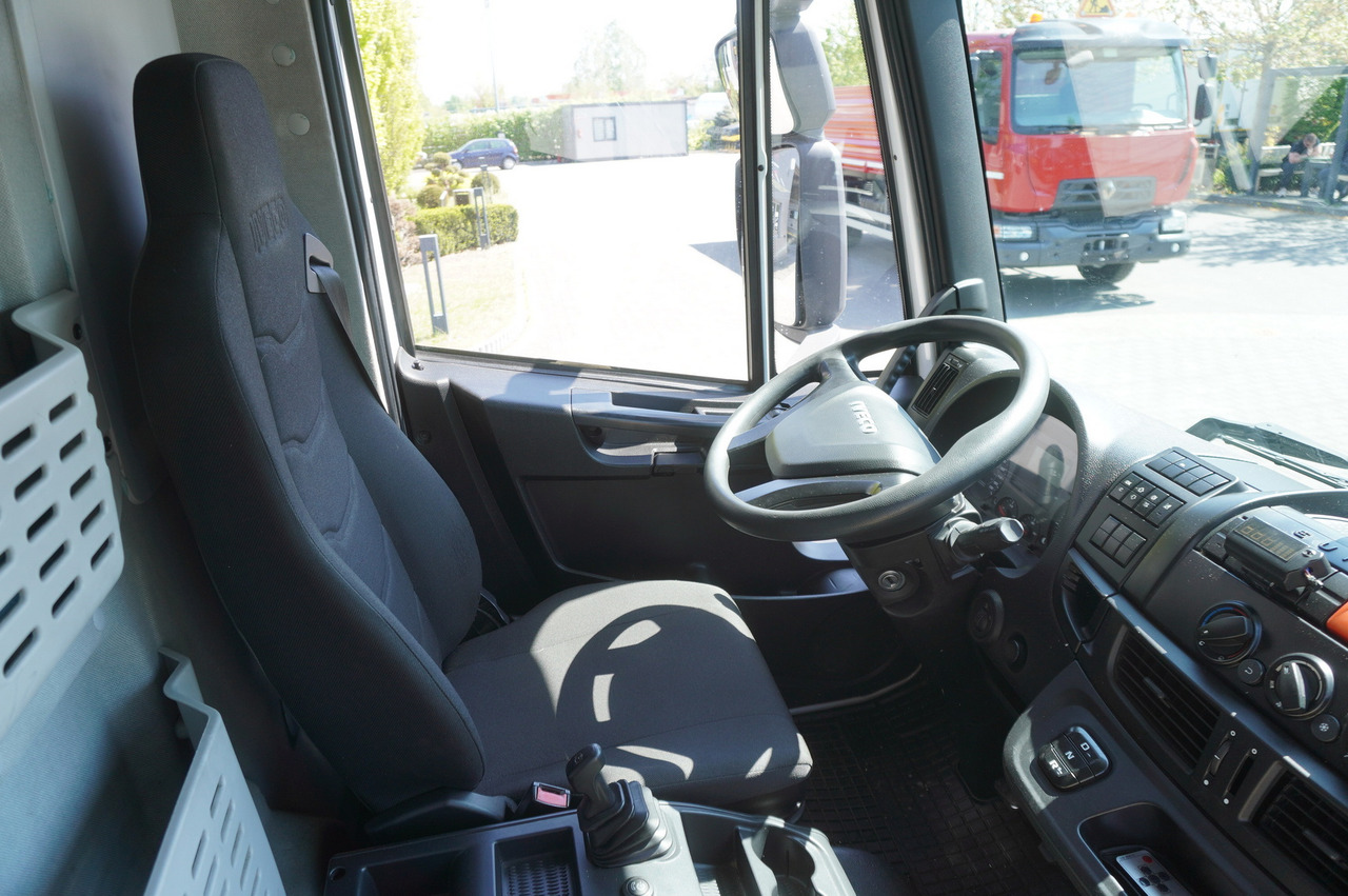 Refrigerator truck IVECO Eurocargo 100-190 4x2 E6 / Refrigerator / Dhollandia 1.5 T: picture 28