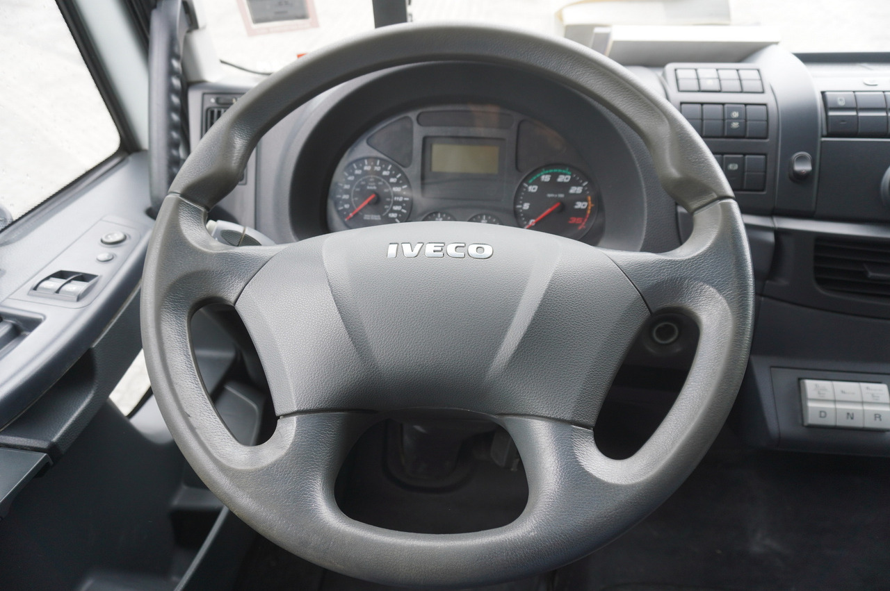Tow truck IVECO Eurocargo 150 E25 / 90 tho. km !!! / Tow truck: picture 26