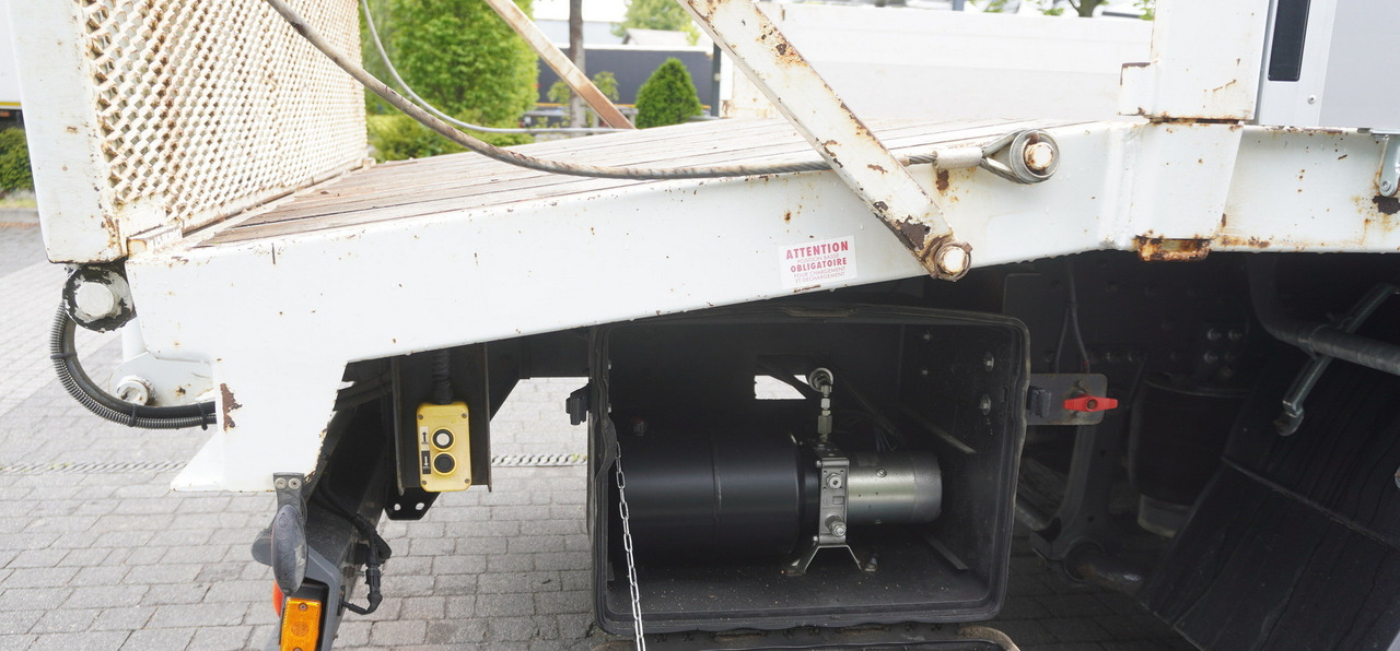 Tow truck IVECO Eurocargo 150 E25 / 90 tho. km !!! / Tow truck: picture 17