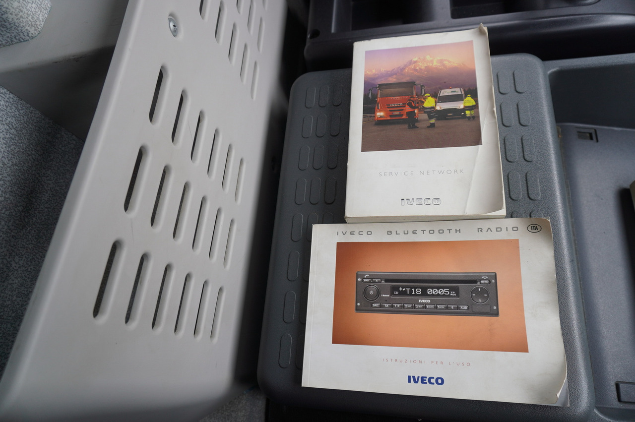 Tow truck IVECO Eurocargo 150 E25 / 90 tho. km !!! / Tow truck: picture 29