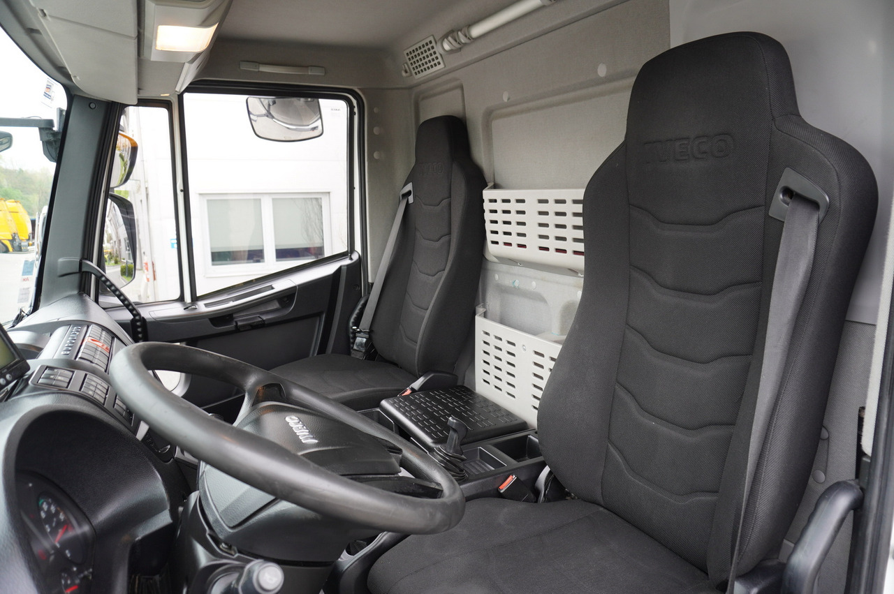 Refrigerator truck IVECO Eurocargo 190-280L E6 4x2 / Refrigerator / Dhollandia DHSM.20 tail lift / 21 pallets: picture 9