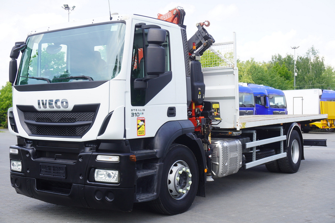 IVECO STRALIS 310 E6 / FASSI F110B / 630 MTH! / 4 t lift cap. / 19 t - Crane truck: picture 3 IVECO STRALIS 310 E6 / FASSI F110B / 630 MTH! / 4 t lift cap. / 19 t - Crane truck: picture 3