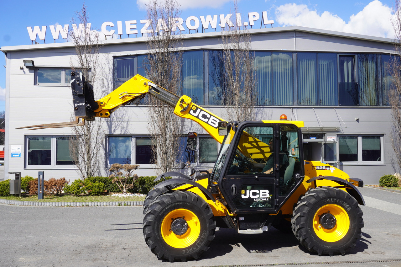 JCB 526-56 AGRI Plus / 5.6 m telescopic loader / joystick - Telescopic handler: picture 1 JCB 526-56 AGRI Plus / 5.6 m telescopic loader / joystick - Telescopic handler: picture 1