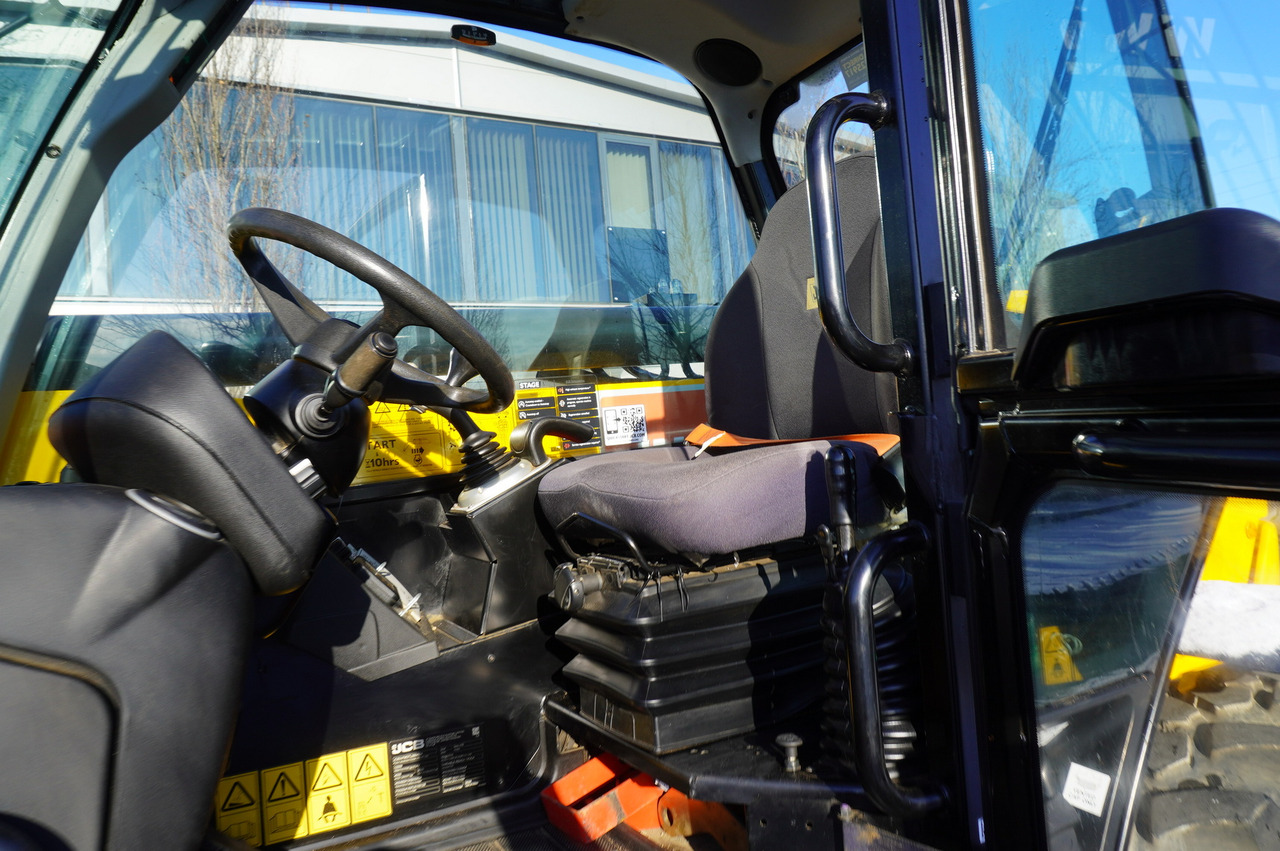 Telescopic wheel loader JCB 540-170 Telescopic Loader / 17m / joystick: picture 36