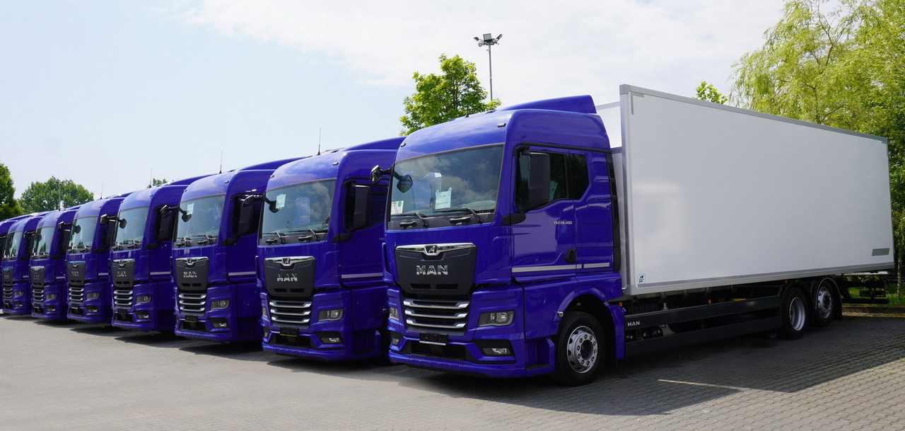 New Isothermal truck MAN New MAN TGX 26.400 / NEW IGLOOCAR refrigerator 20 pallets / 6×2 / 2024 / 2 units: picture 12