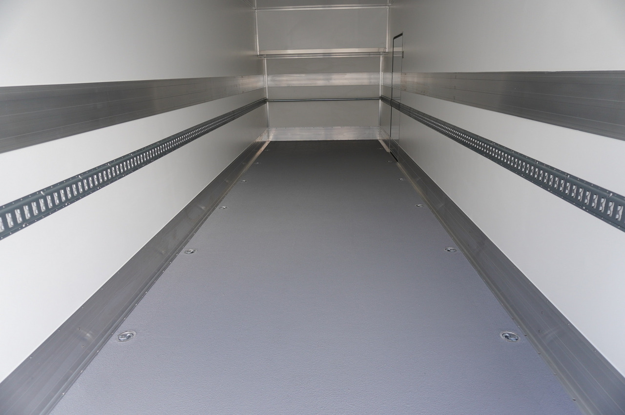 New Isothermal truck MAN New MAN TGX 26.400 / NEW IGLOOCAR refrigerator 20 pallets / 6×2 / 2024 / 2 units: picture 11