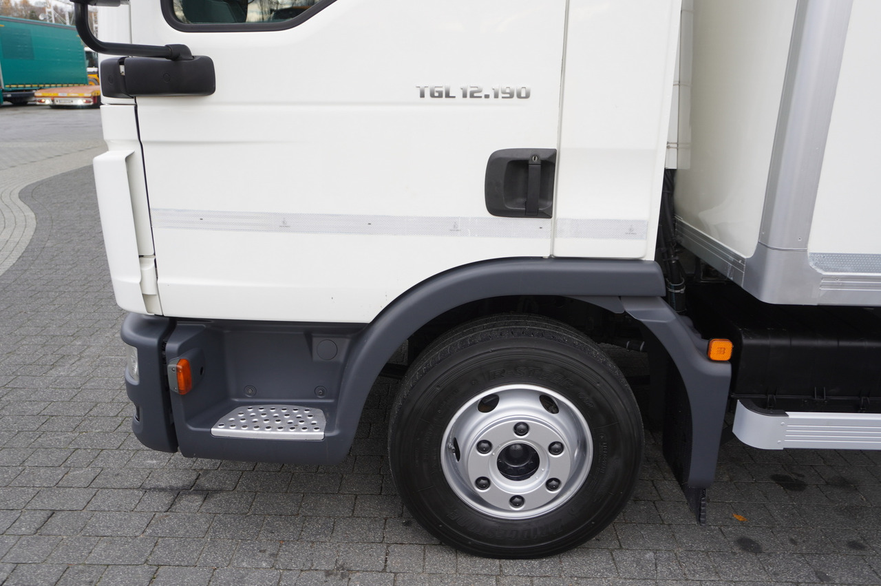 Refrigerator truck MAN TGL 12.190 / 14 EPAL Refrigerator / Carrier Xarios 500 / 3 units: picture 19