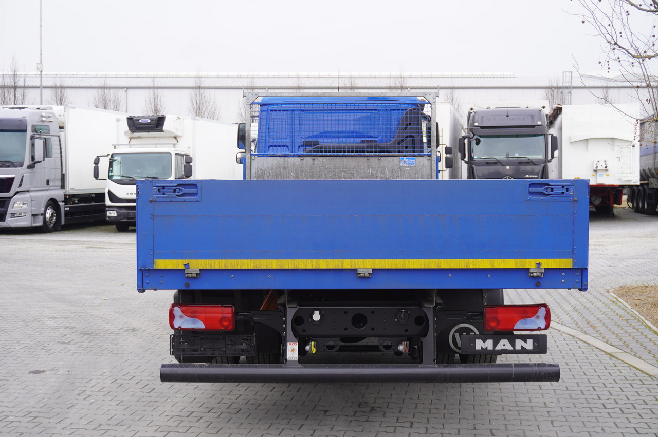 MAN TGM 15.250 / 160,000 km! / 2021 / Flatbed 18 EPAL / 8.8 t capacity - Dropside/ Flatbed truck: picture 4 MAN TGM 15.250 / 160,000 km! / 2021 / Flatbed 18 EPAL / 8.8 t capacity - Dropside/ Flatbed truck: picture 4