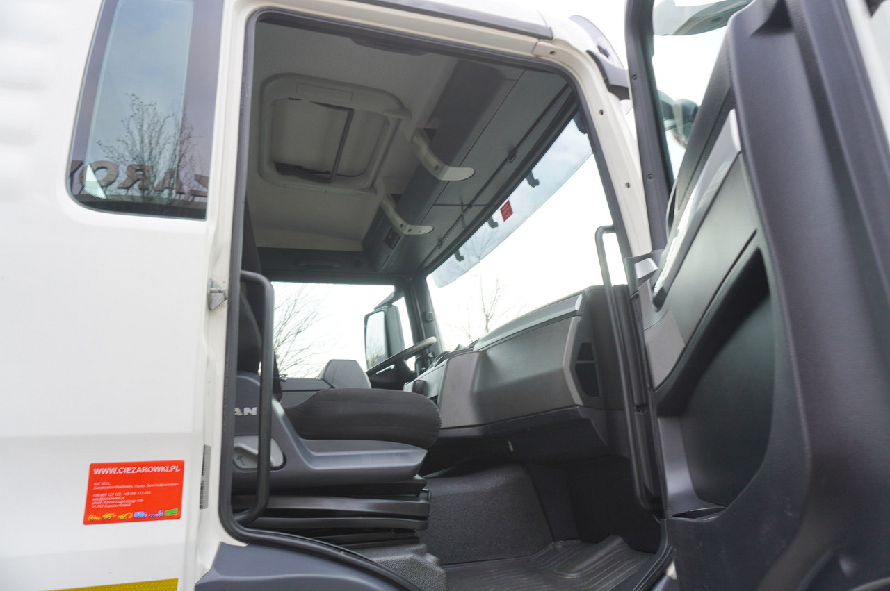 Dropside/ Flatbed truck, Crane truck MAN TGS 26.400 / HDS HIAB 244 EP-4 HIDUO 8500 kg / 6x4: picture 28