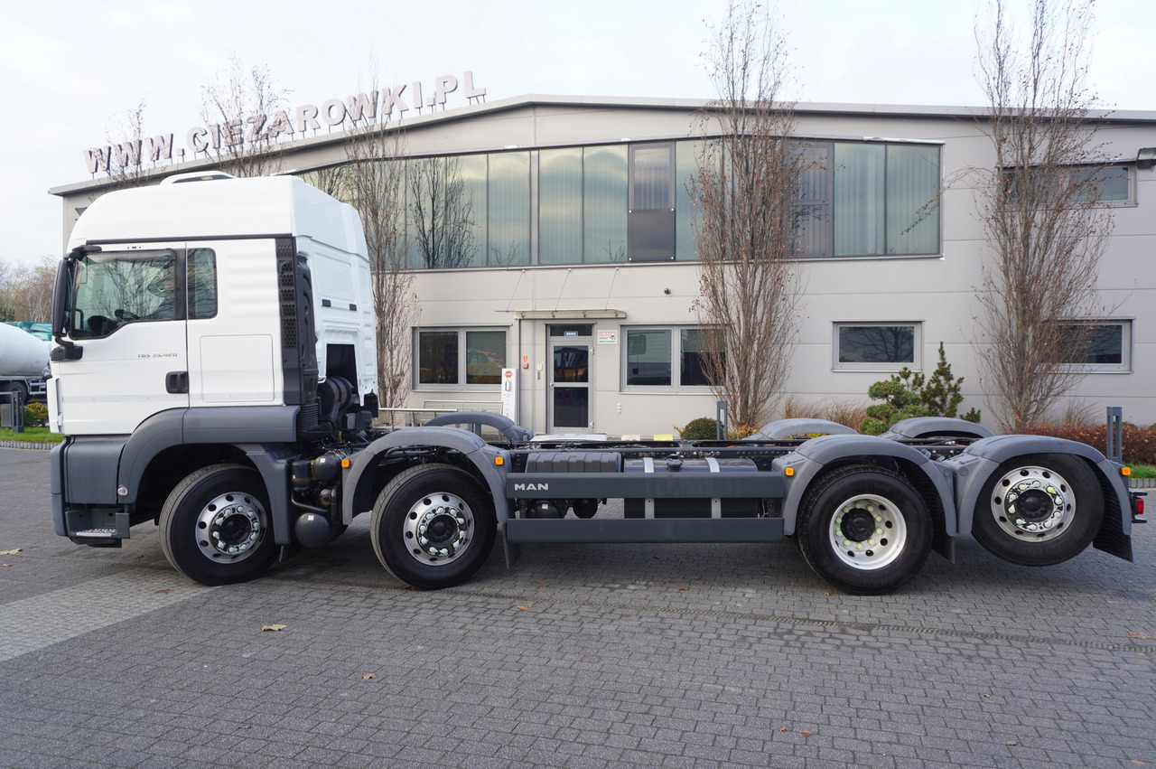 MAN TGS 35.420 8×2 / Chassis 6.4 m / 3 steered axles - Crane truck: picture 4 MAN TGS 35.420 8×2 / Chassis 6.4 m / 3 steered axles - Crane truck: picture 4