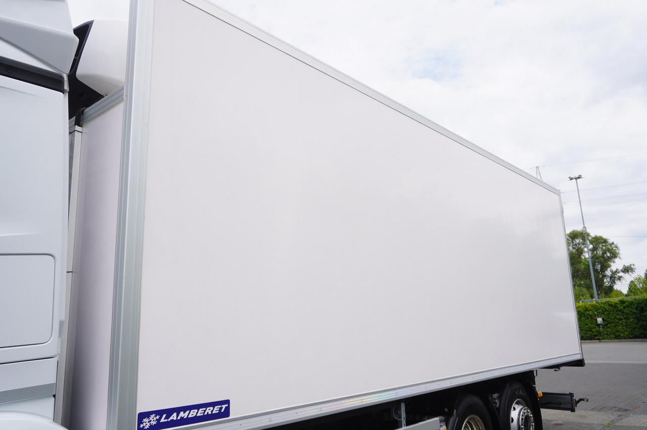 Refrigerator truck MERCEDES-BENZ 2543 / NEW Lamberet refrigerator/ 160 tho. km / steered 3rd axle: picture 12