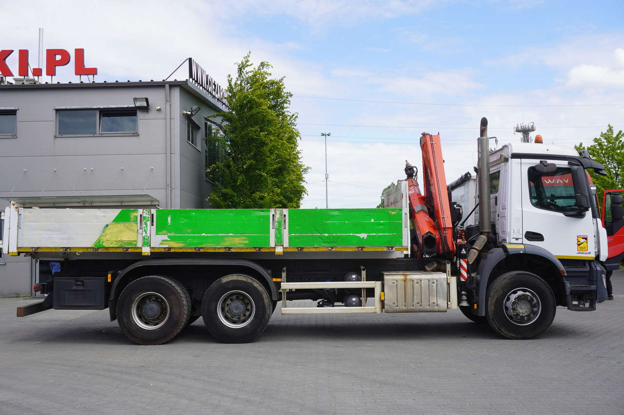 MERCEDES-BENZ AROCS 2633 6x4 / 5.5 T crane FASSI F135 / Tipper 15 EPAL - Dropside/ Flatbed truck, Crane truck: picture 5 MERCEDES-BENZ AROCS 2633 6x4 / 5.5 T crane FASSI F135 / Tipper 15 EPAL - Dropside/ Flatbed truck, Crane truck: picture 5