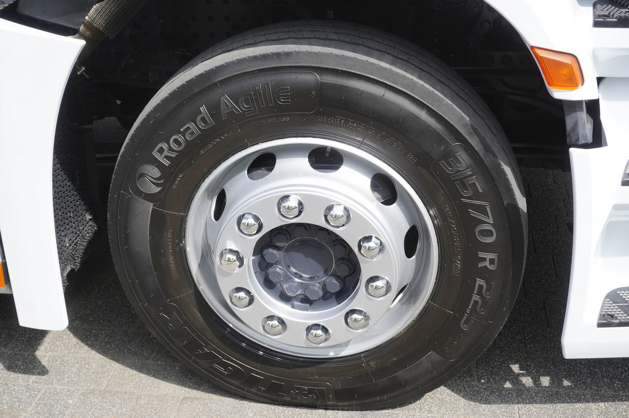 Lease a MERCEDES-BENZ Actros 1824 / Refrigerator 22 EPAL / Carrier Supra 850 / Sleeping cabin MERCEDES-BENZ Actros 1824 / Refrigerator 22 EPAL / Carrier Supra 850 / Sleeping cabin: picture 16 Lease a MERCEDES-BENZ Actros 1824 / Refrigerator 22 EPAL / Carrier Supra 850 / Sleeping cabin MERCEDES-BENZ Actros 1824 / Refrigerator 22 EPAL / Carrier Supra 850 / Sleeping cabin: picture 16