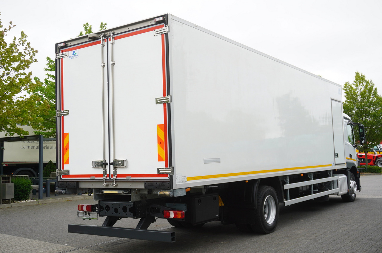 MERCEDES-BENZ Actros 1824 / Refrigerator 22 EPAL / Carrier Supra 950 / Sleeping cabin - Refrigerator truck: picture 5 MERCEDES-BENZ Actros 1824 / Refrigerator 22 EPAL / Carrier Supra 950 / Sleeping cabin - Refrigerator truck: picture 5