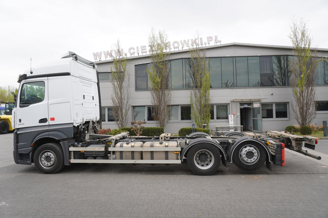 MERCEDES-BENZ Actros 2545 / 2021 / BDF / sleeper cab - Container transporter/ Swap body truck: picture 2 MERCEDES-BENZ Actros 2545 / 2021 / BDF / sleeper cab - Container transporter/ Swap body truck: picture 2