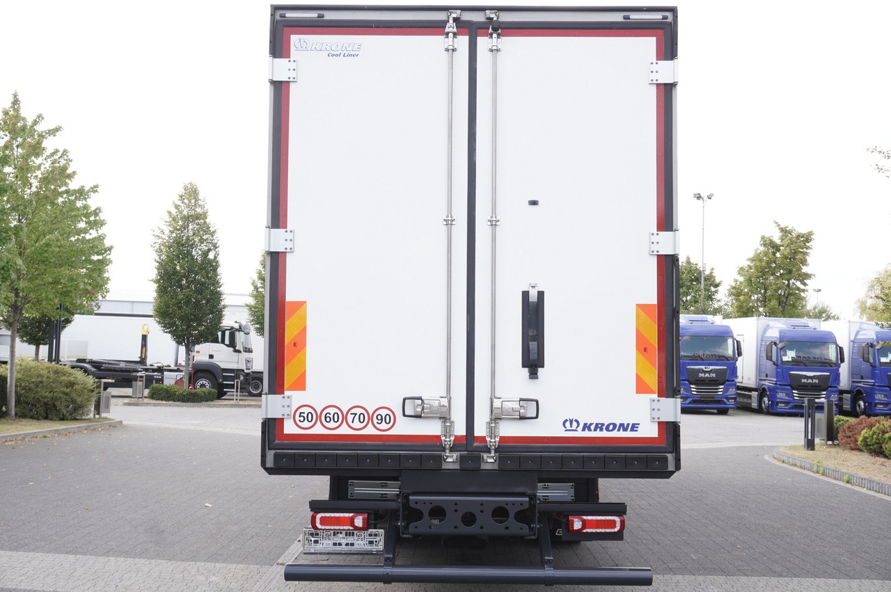 MERCEDES-BENZ Actros 2545 MP5 6×2 E6 / KRONE REFRIGERATOR 40 pallets Bitemperature Doppelstock / high 2.7m - Refrigerator truck: picture 5 MERCEDES-BENZ Actros 2545 MP5 6×2 E6 / KRONE REFRIGERATOR 40 pallets Bitemperature Doppelstock / high 2.7m - Refrigerator truck: picture 5