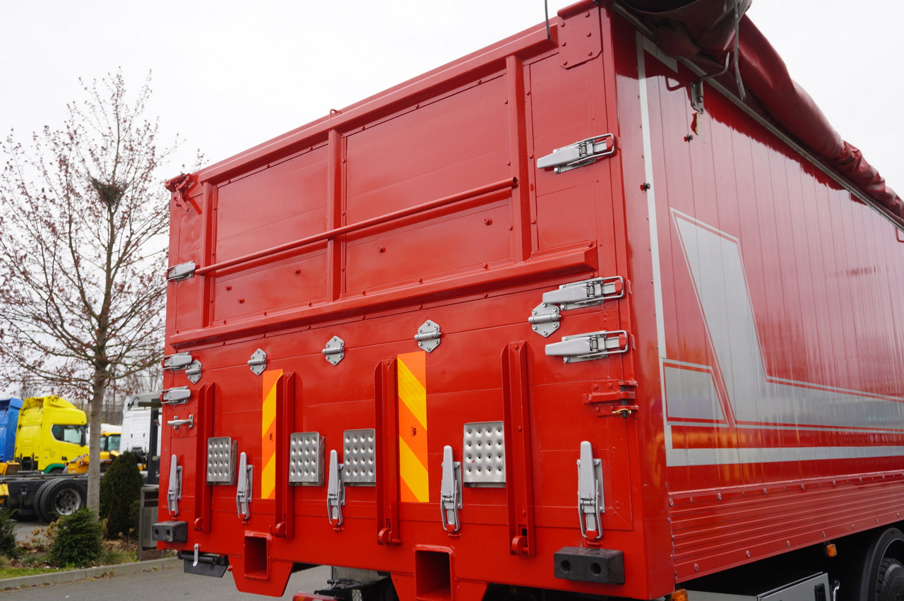 Lease a MERCEDES-BENZ Actros 3563 8x4 / Tipper for grain 20 t load capacity MERCEDES-BENZ Actros 3563 8x4 / Tipper for grain 20 t load capacity: picture 14 Lease a MERCEDES-BENZ Actros 3563 8x4 / Tipper for grain 20 t load capacity MERCEDES-BENZ Actros 3563 8x4 / Tipper for grain 20 t load capacity: picture 14