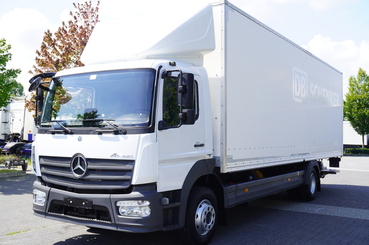 Box truck MERCEDES-BENZ Atego 1318 E6 / 20 pallet container / lift / 90 thousand km !!!: picture 6