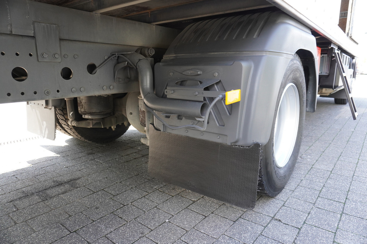 Box truck MERCEDES-BENZ Atego 1318 E6 / 20 pallet container / lift / 90 thousand km !!!: picture 21