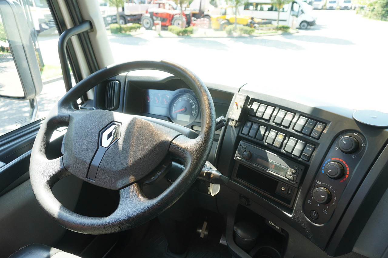 Lease a RENAULT C280 DTI 8 / FASSI crane 5.6 T / range 8 m / Flatbed 15 EPAL RENAULT C280 DTI 8 / FASSI crane 5.6 T / range 8 m / Flatbed 15 EPAL: picture 17