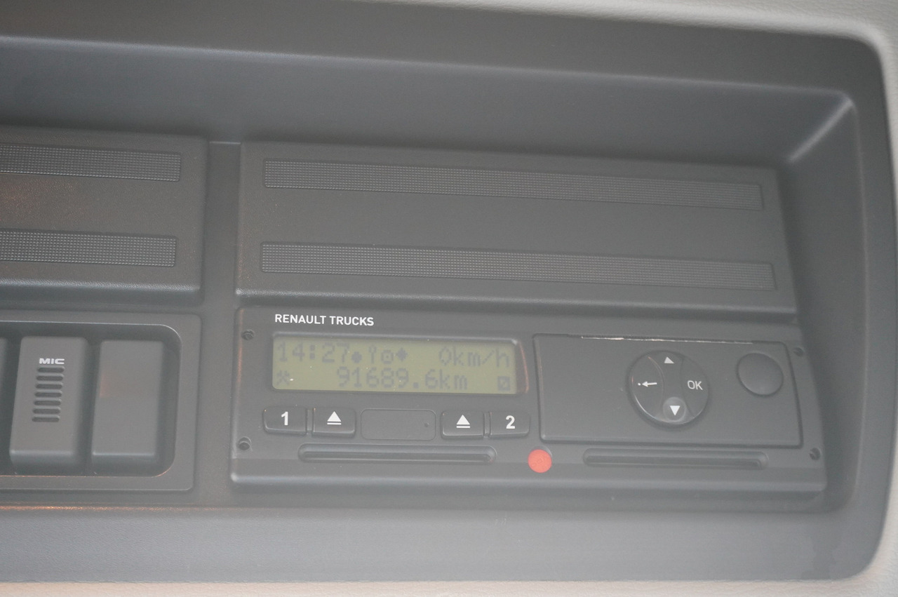 RENAULT D13 / 90 tho km !!! / Meat hook refrigerator / Thermoking T800R / 2 units - Refrigerator truck: picture 2 RENAULT D13 / 90 tho km !!! / Meat hook refrigerator / Thermoking T800R / 2 units - Refrigerator truck: picture 2