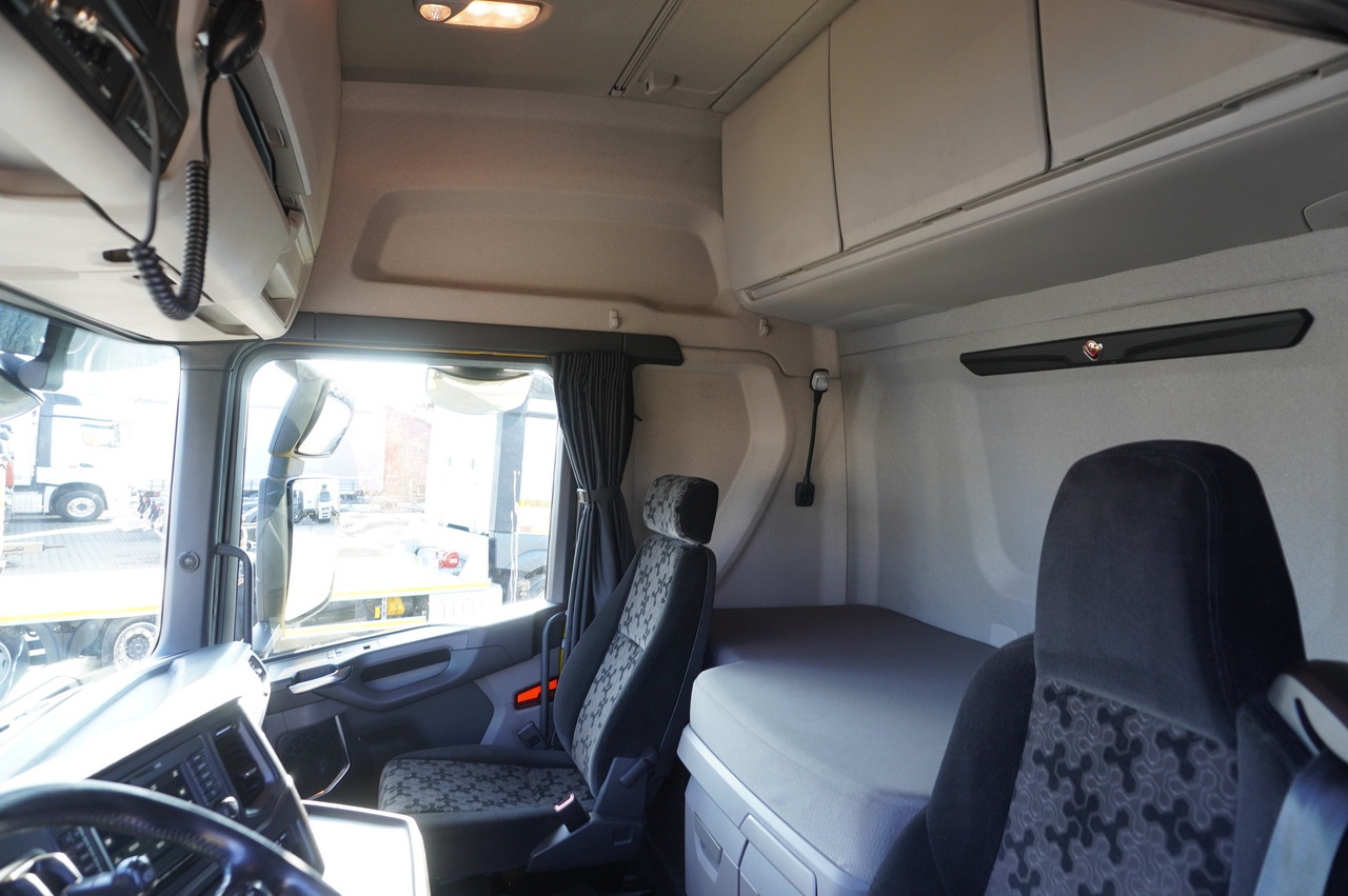 Lease a SCANIA R650 V8 8x4 /4 / 2020 / Curtainsider 23 EPAL SCANIA R650 V8 8x4 /4 / 2020 / Curtainsider 23 EPAL: picture 17