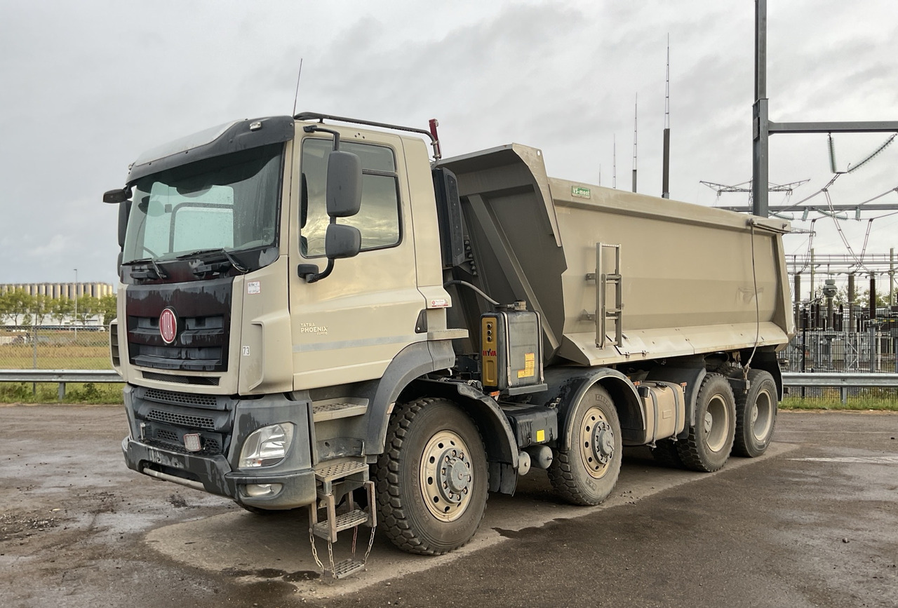 TATRA Phoenix 8x8 Twin-Steer Quad/A dump truck / 30 tho. km - Rigid dumper/ Rock truck: picture 4 TATRA Phoenix 8x8 Twin-Steer Quad/A dump truck / 30 tho. km - Rigid dumper/ Rock truck: picture 4