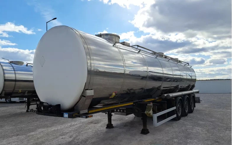 WIELTON NS3D 36 t food cistern / 3 chambers - Tank semi-trailer: picture 5 WIELTON NS3D 36 t food cistern / 3 chambers - Tank semi-trailer: picture 5
