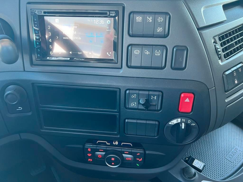 Tractor unit DAF XF 480 FT SSC Retarder Standklima Mikrowelle: picture 6