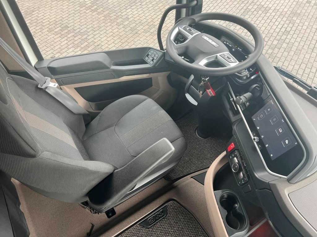DAF XG 480 FT Intarder Standklima - zur Miete! - Tractor unit: picture 5 DAF XG 480 FT Intarder Standklima - zur Miete! - Tractor unit: picture 5