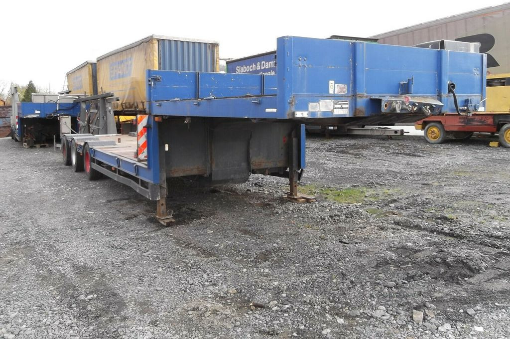 Langendorf WLASAT345VWF52504 - Low loader semi-trailer: picture 4 Langendorf WLASAT345VWF52504 - Low loader semi-trailer: picture 4