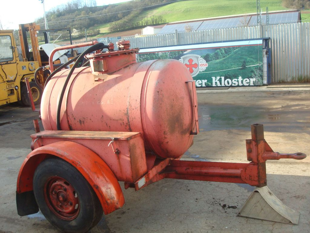 Tank - Tank trailer: picture 3 Tank - Tank trailer: picture 3