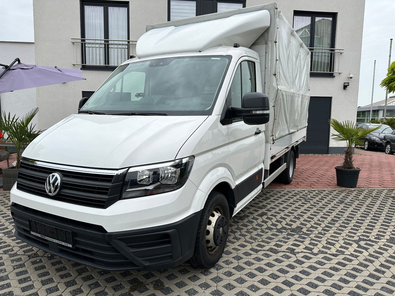 Volkswagen Crafter 50 Pritsche Plane 5-Tonne Volkswagen Crafter 50 Pritsche Plane 5-Tonne - Curtain side van: picture 2 Volkswagen Crafter 50 Pritsche Plane 5-Tonne Volkswagen Crafter 50 Pritsche Plane 5-Tonne - Curtain side van: picture 2