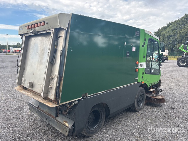 2007 Hofmans HMF426 Sweeper Truck - Road sweeper: picture 4 2007 Hofmans HMF426 Sweeper Truck - Road sweeper: picture 4