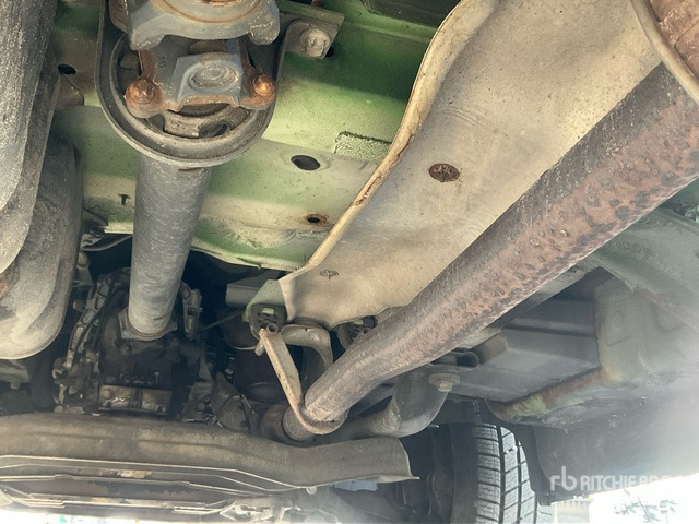 Dropside/ Flatbed truck 2008 Volkswagen Transporter 4x2 Flatbed Truck: picture 6